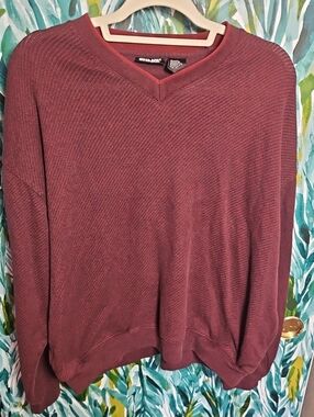 Vintage Ping Men's V-Neck Sweater in Burgundy Ping Logo On Sleeve - Size L